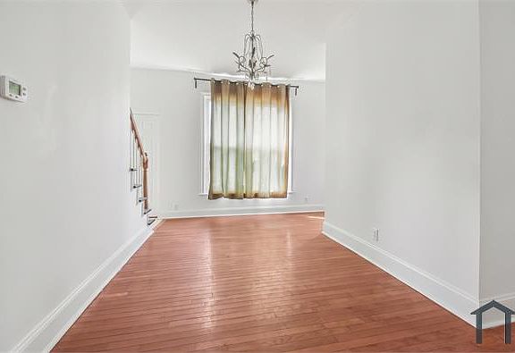 3rd image of 2801 4th St NE