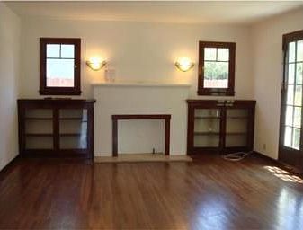 3rd image of 295 Martelo Ave