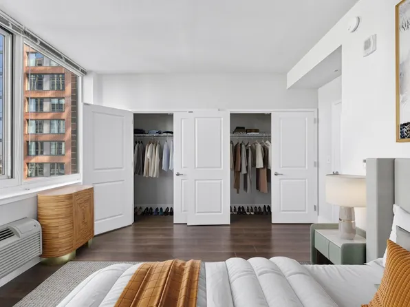 160 Morgan Street image 43 of 58