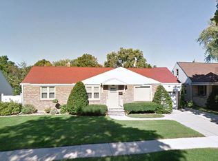 1116 Redwood Dr, Green Bay, WI 54304