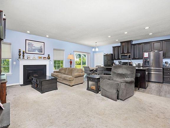 5th image of 6757 Maplebrooke Trce