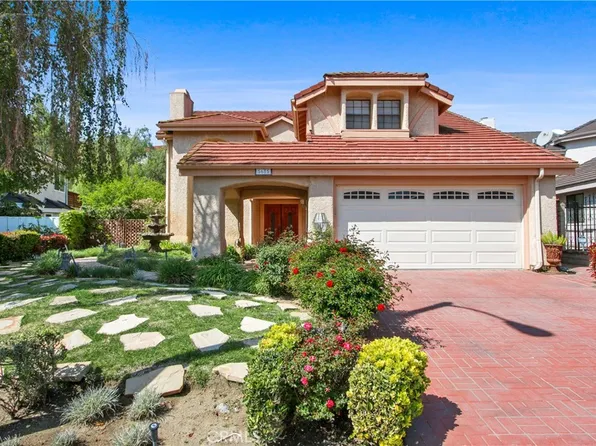 5685 Walnut Ridge Dr, Agoura Hills, CA 91301