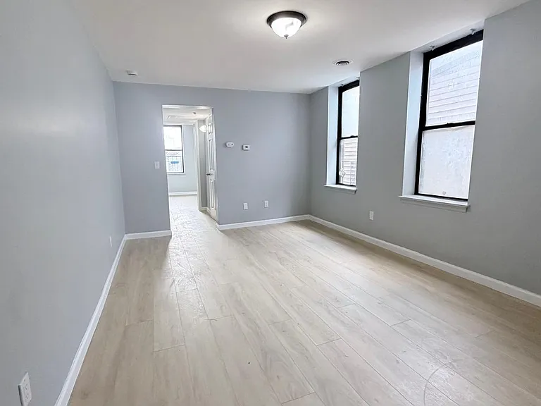 61 Concord St #2DD — Photo 2