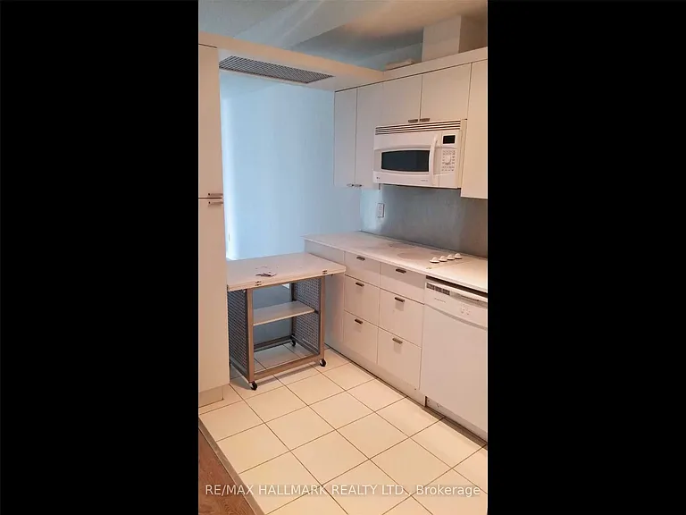 111 Elizabeth St #1551 — Photo 4