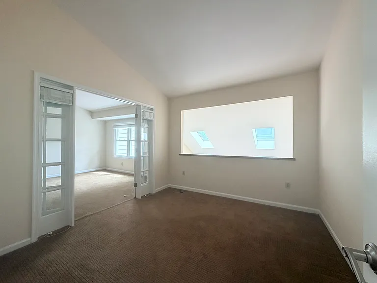 7418 Crestberry Ln — Photo 26