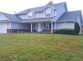 1606 E Bingham St, Ozark, MO 65721