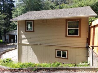 1074 El Rancho Dr, Santa Cruz, CA 95060