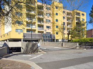 970 Hope St #1H, Stamford, CT 06905