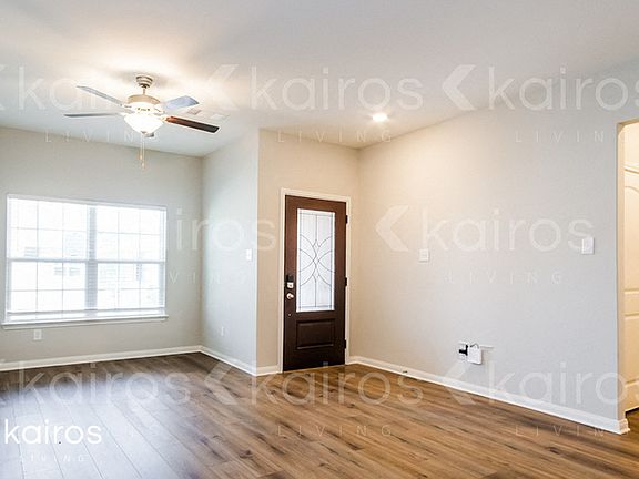 3rd image of 108 Mount Vernon Way