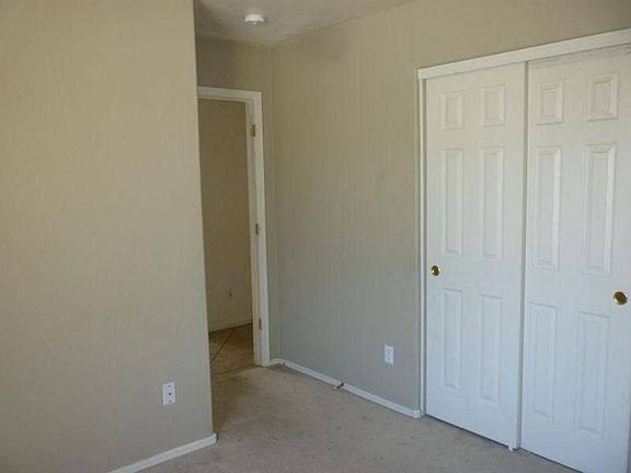 5th image of 10606 W Whyman Ave