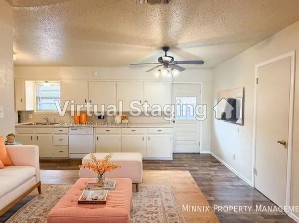 2113 S Loop 289 #B, Lubbock, TX 79423