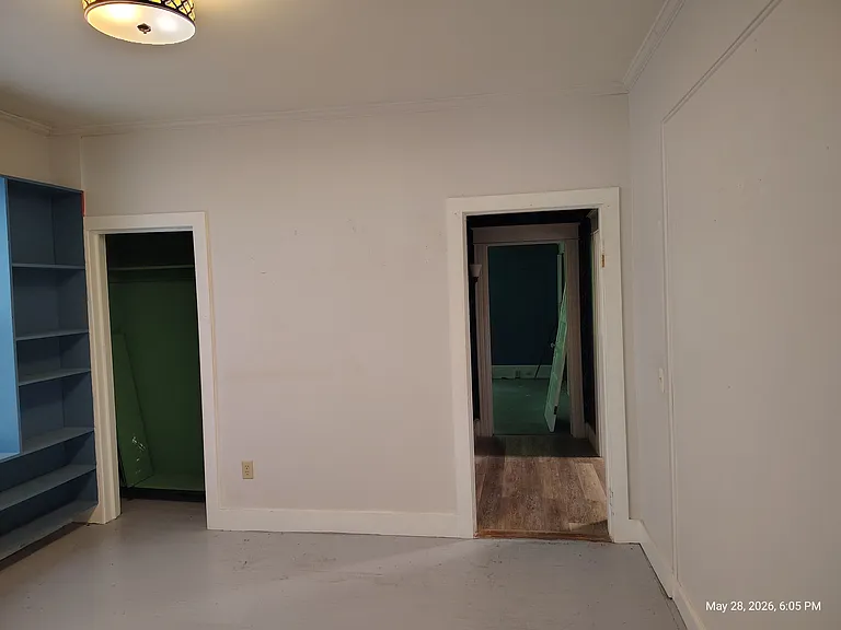 446 Tyler St — Photo 3