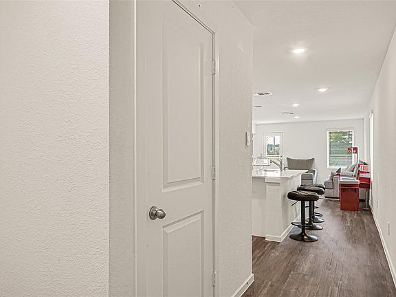 3rd image of 23708 Patchouli Terrace Dr
