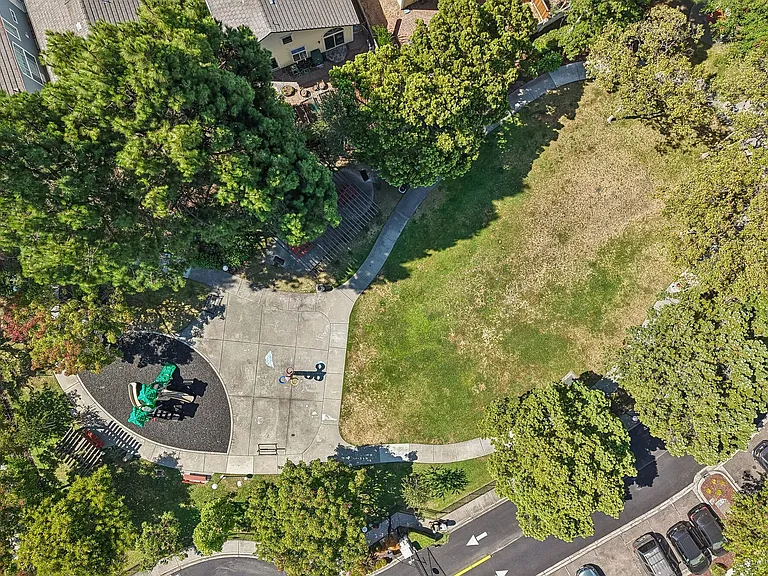 Ardenwood Forest Rental Condos — Photo 32