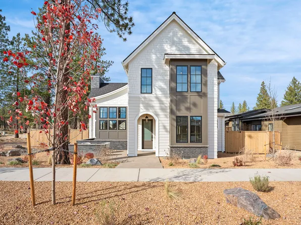 3358 NW Leavitt Ln Lot 276, Bend, OR 97703