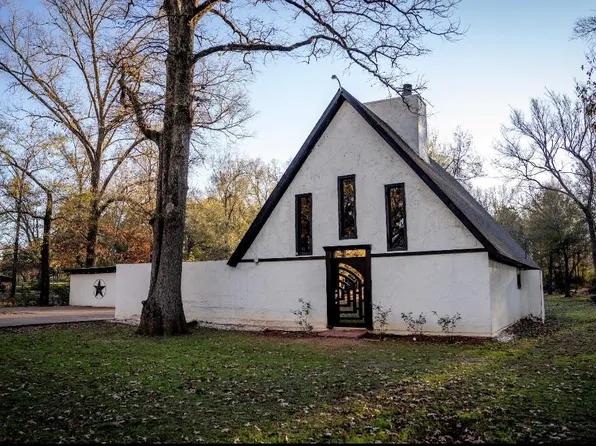 134 Briargrove St, Crockett, TX 75835