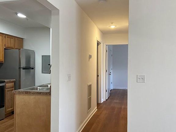 2nd image of 416 Acorn Grove Ln #B