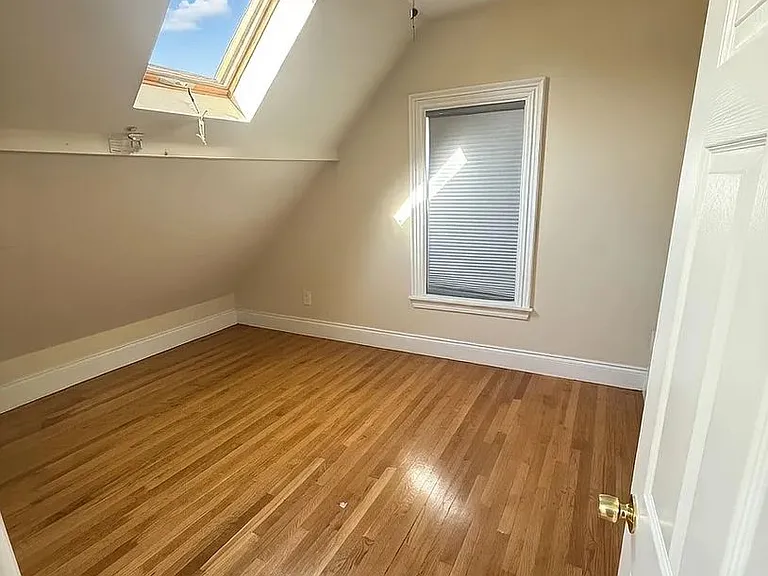 40 Pratt St #3 — Photo 11