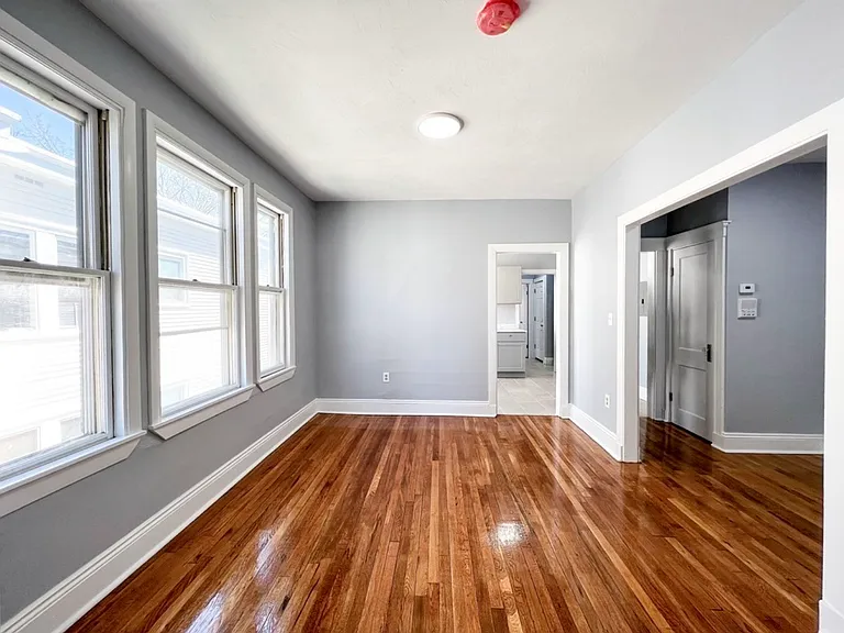 21 Whipple Ave #3 — Photo 5