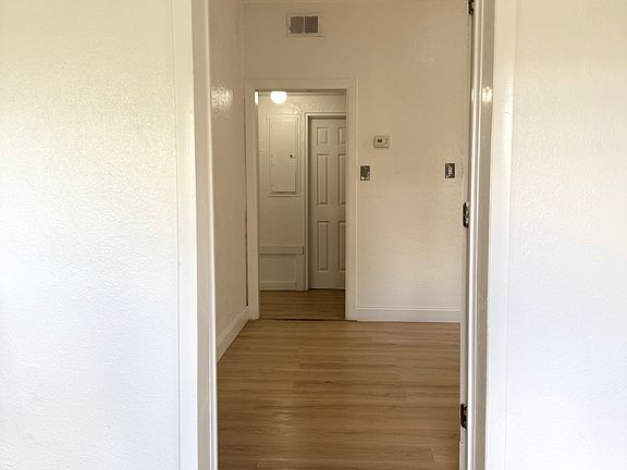 2nd image of 2584 Wisteria St