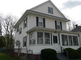 40 Bow St, Cranston, RI 02905