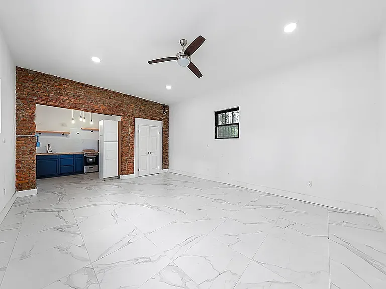 789 Willoughby Ave #3 — Photo 5