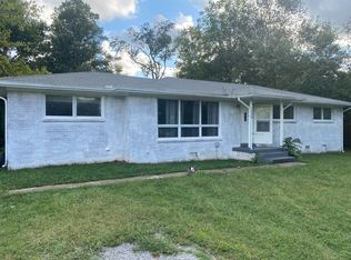 1008 Peachtree Dr, Smyrna, TN 37167