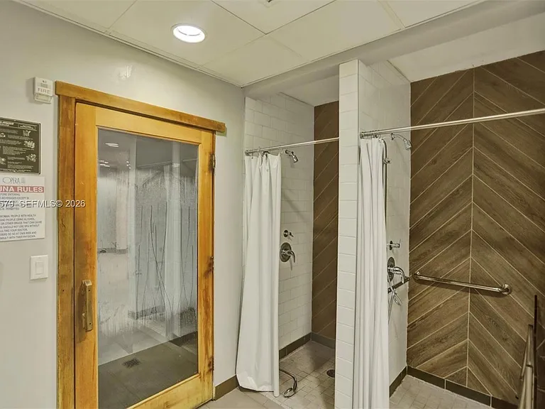 1750 N Bayshore Dr #3114 — Photo 14