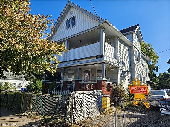 2nd image of 3283 W 48th St