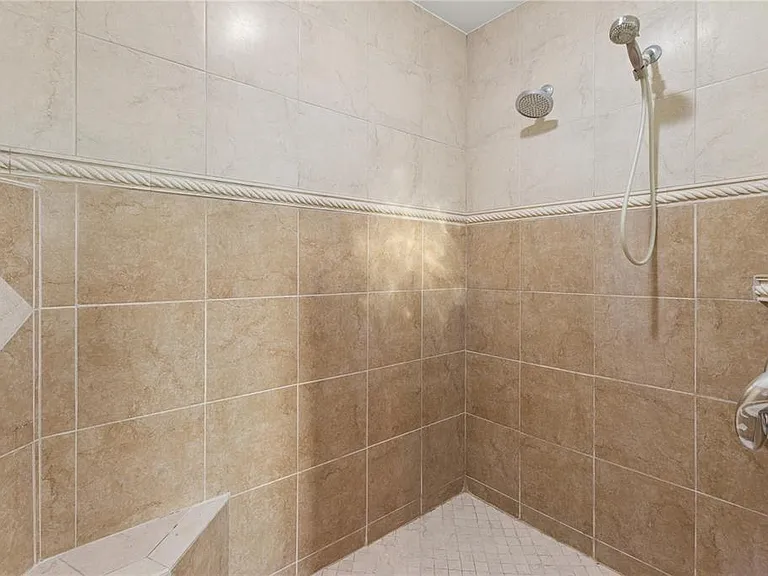 5400 Denver St NE — Photo 45