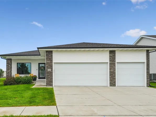 6649 NE 12th Ct, Des Moines, IA 50313
