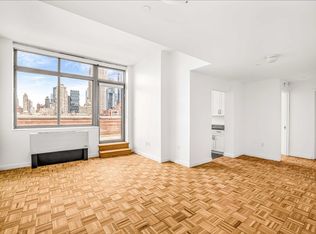 360 W 43rd St APT N10D, New York, NY 10036