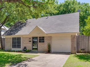 745 W Cedar St, Hurst, TX 76053