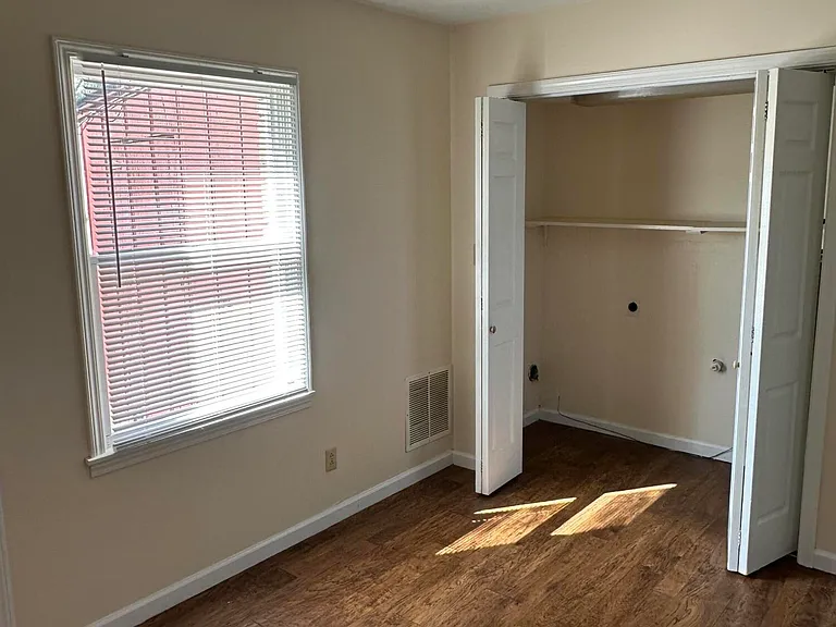 163 Landings Dr — Photo 6