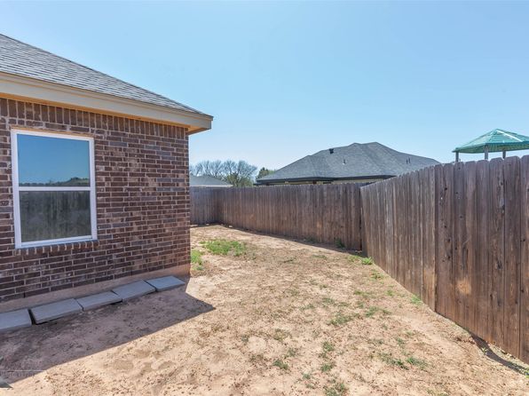 426 N West St, Buffalo Gap, TX 79508