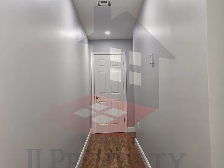 14-16 Alicant St #1 — Photo 16