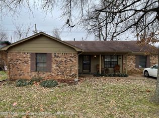 7345 Vinson Cv, Horn Lake, MS 38637