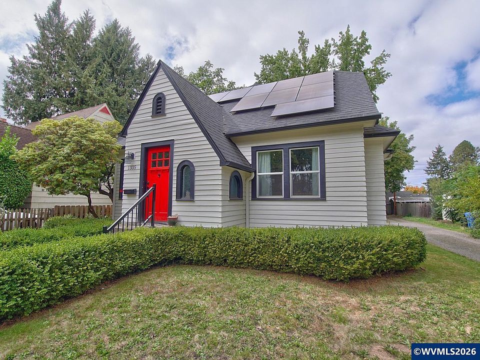 1st image of 1335 19th St NE