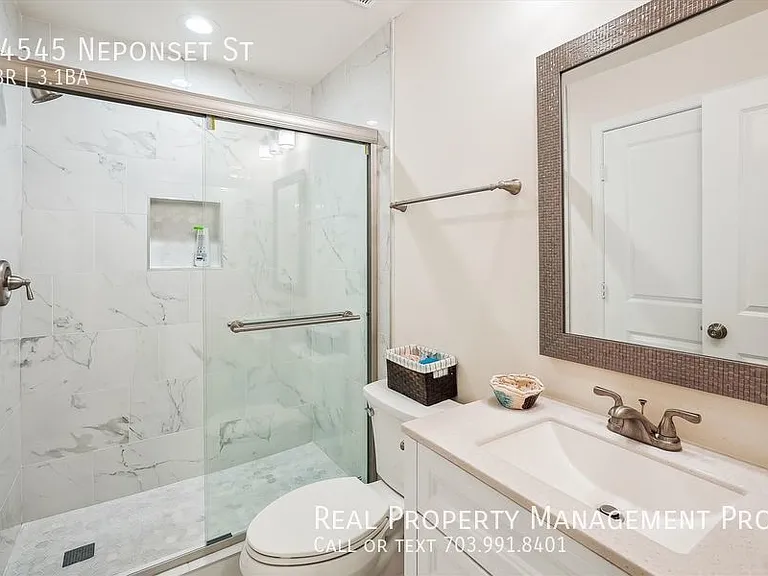 44545 Neponset St — Photo 31