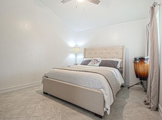 3270 Jog Park Dr, Greenacres, FL 33467