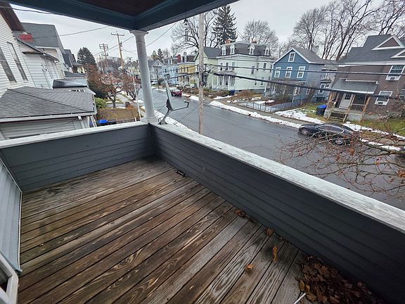 2nd image of 29 Marshall St #B