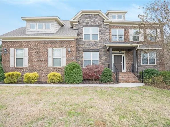 6819 Providence Ln, Charlotte, NC 28226