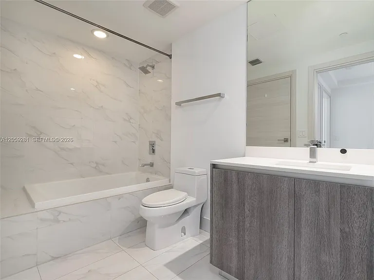 801 S Miami Ave #4709 — Photo 17