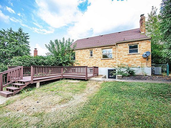 2nd image of 5313 Romance Ln