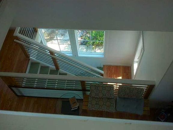 3rd image of 114 E Blue Coral Dr