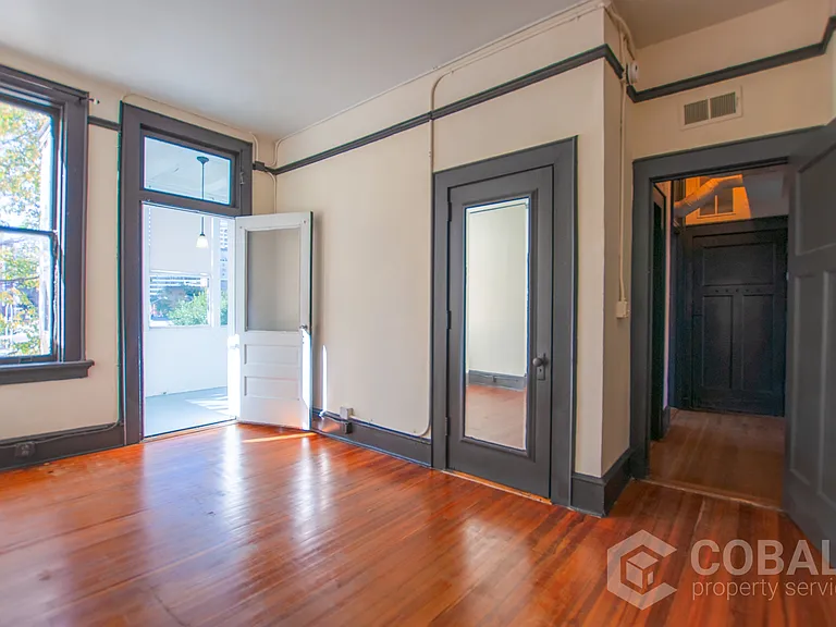 131 Ralph McGill Blvd NE — Photo 2