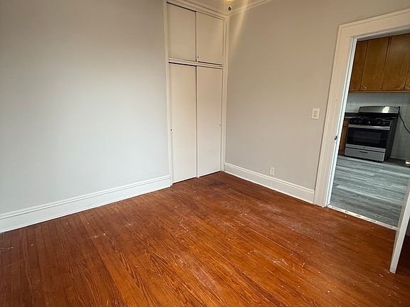 4th image of 202 Ackerman Ave #A3