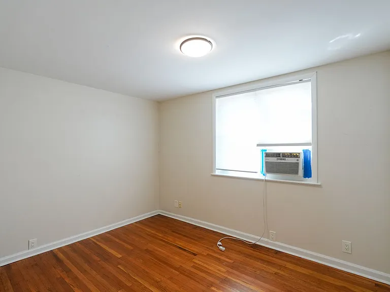 3603 Belgrade St — Photo 15
