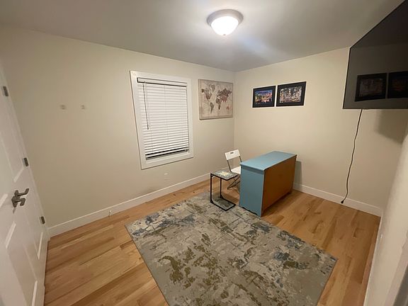 4th image of 92 Virginia Ave
