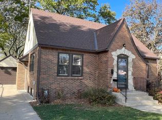 114 N Taylor Ave, Mason City, IA 50401
